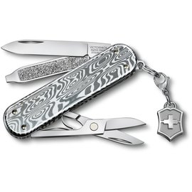 Багатофункціональний ніж Victorinox Classic SD Brilliant Damast 0.6221.34, Колір: Silver, зображення 2