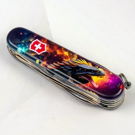 Многофункциональный нож Victorinox Huntsman Zodiac Звёздный дракон 1.3713.3.Z3220p, Цвет : Black, Принт: Звёздный дракон, изображение 2