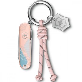 Многофункциональный нож Victorinox Classic SD Paris Style 0.6223.E221, Цвет : Розовый, изображение 2