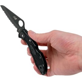 Ніж рибальський Spyderco Salt 2 Black Blade H-1 Serrated FRN Black (C88SBBK2), зображення 3