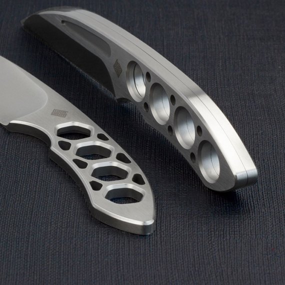 Набір сувенірних ножів Ocaso Duo Desk Knife Wharncliffe із підставкою з деревини горіха (80DKW), зображення 3