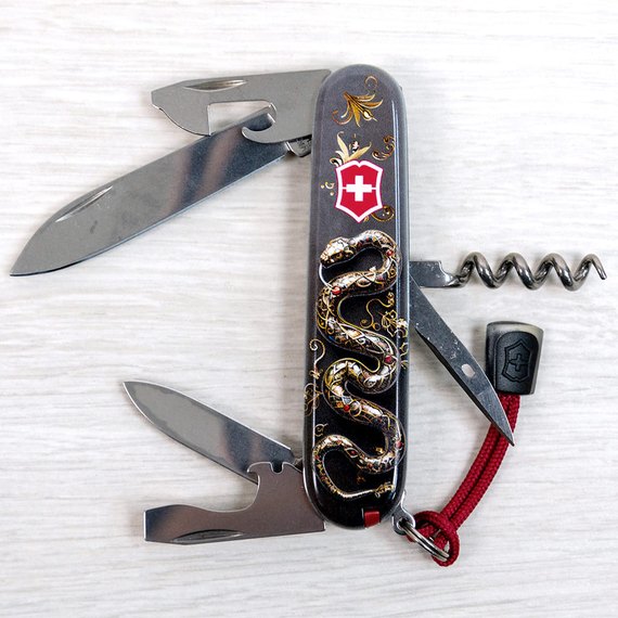 Багатофункціональний колекційний ніж Victorinox Spartan Zodiac 3D Розкішна змія (1.3603.3.Z4210hk), зображення 2