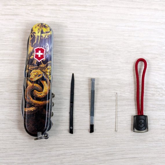 Многофункциональный коллекционный нож Victorinox Climber Zodiac Золотая деревянная змея (1.3703.3.Z4240pk), изображение 2