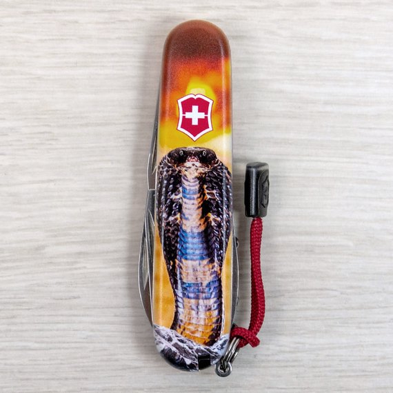 Многофункциональный коллекционный нож Victorinox Spartan Zodiac Королевская кобра (1.3603.Z4230pk), изображение 6