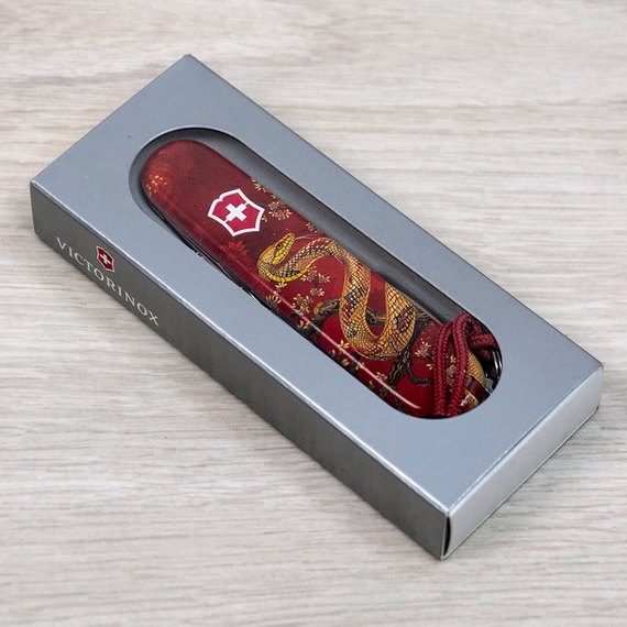 Многофункциональный коллекционный нож Victorinox Spartan Zodiac Золотая змея (1.3603.Z4200pk), изображение 3